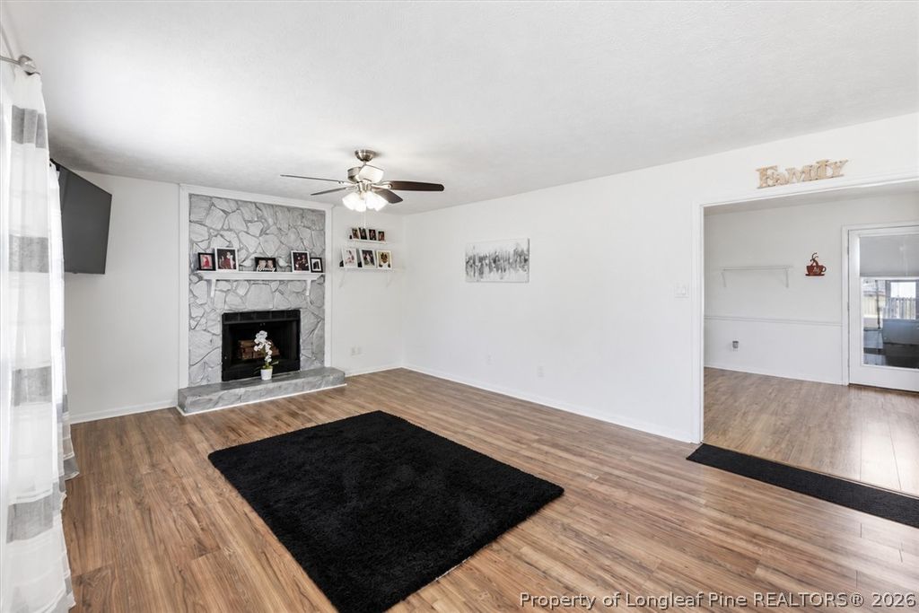 Photo of 627 Sunnybrook Drive, Hope Mills, NC 28348 (MLS # 765226)
