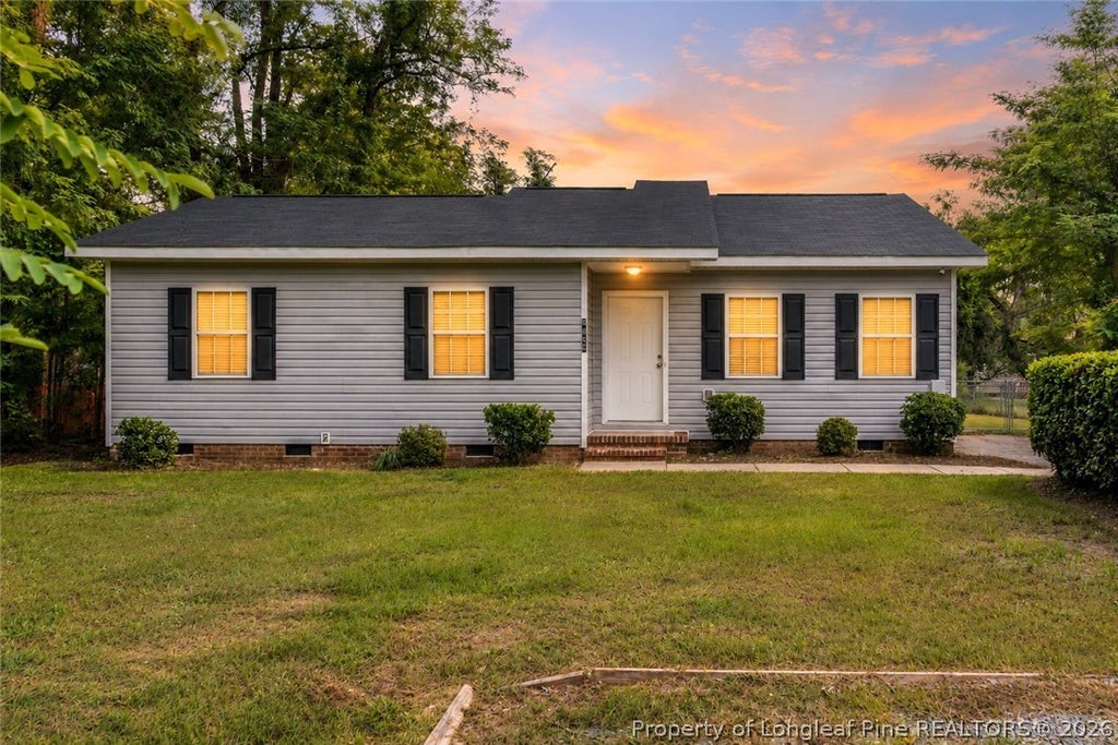 Photo of 6495 Portsmouth Drive, Fayetteville, NC 28314 (MLS # 768712)