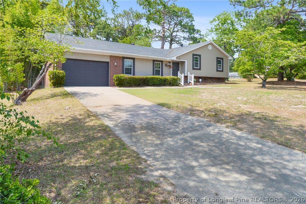 Photo of 702 Platinum Street, Fayetteville, NC 28311 (MLS # 765231)
