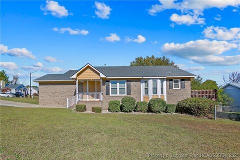 Photo of 2219 Spindle Tree Drive, Fayetteville, NC 28304 (MLS # 753396)
