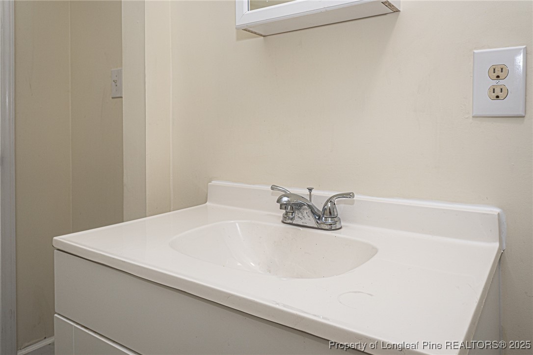 Fayetteville, North Carolina 28304, United States, 3 Bedrooms Bedrooms, ,2 BathroomsBathrooms,Residential,Active,98157