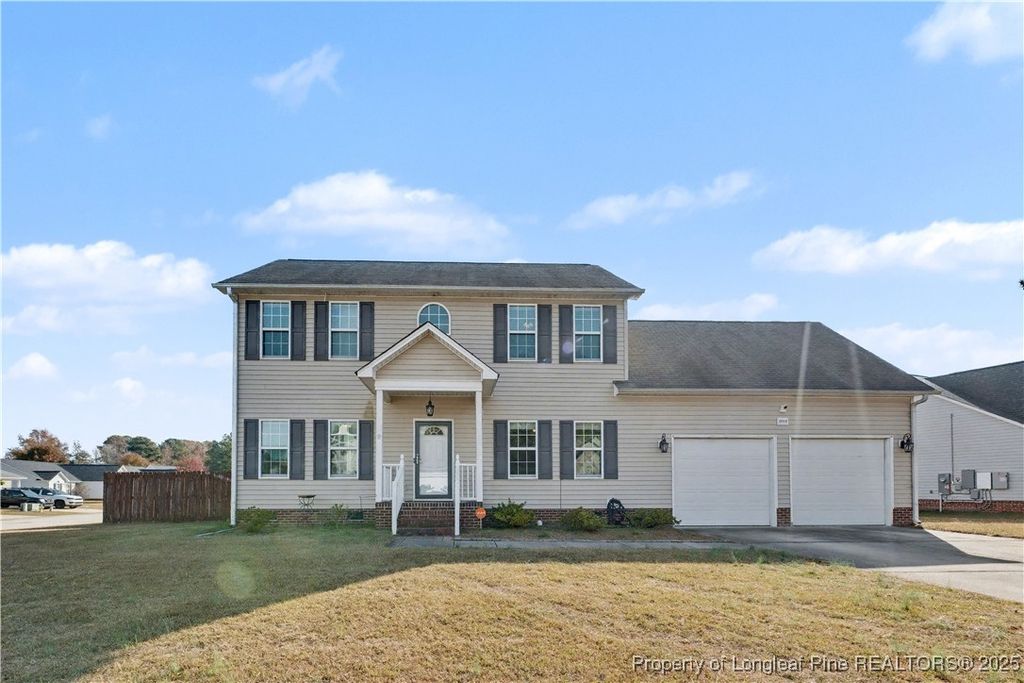 Photo of 5609 Prestonfield Lane, Hope Mills, NC 28348 (MLS # 753599)
