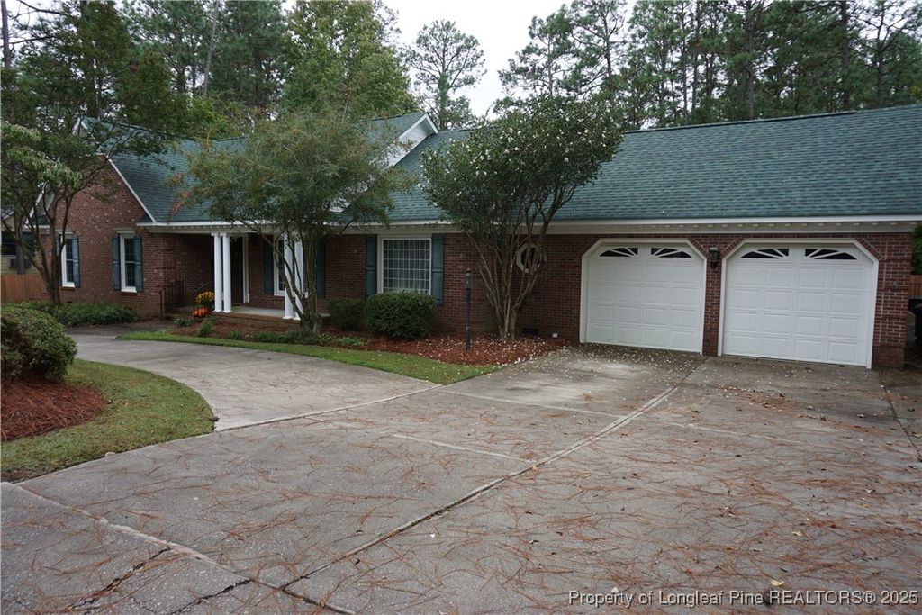 Photo of 2090 Hidden Forge Drive, Fayetteville, NC 28304 (MLS # 749913)