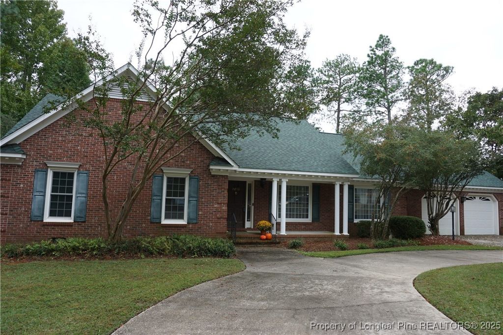 Photo of 2090 Hidden Forge Drive, Fayetteville, NC 28304 (MLS # 749913)