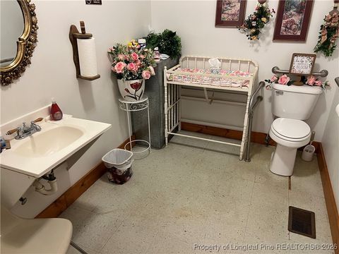 Tiny photo for 213 E Columbus Street, Whiteville, NC 28472 (MLS # 756506)