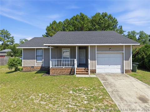 Photo of 6866 Kingsgate Drive, Fayetteville, NC 28314 (MLS # 766182)