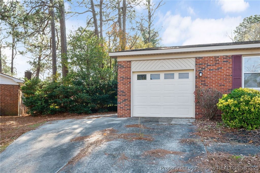 Photo of 5907 Ormskirk Drive, Fayetteville, NC 28304 (MLS # 752749)