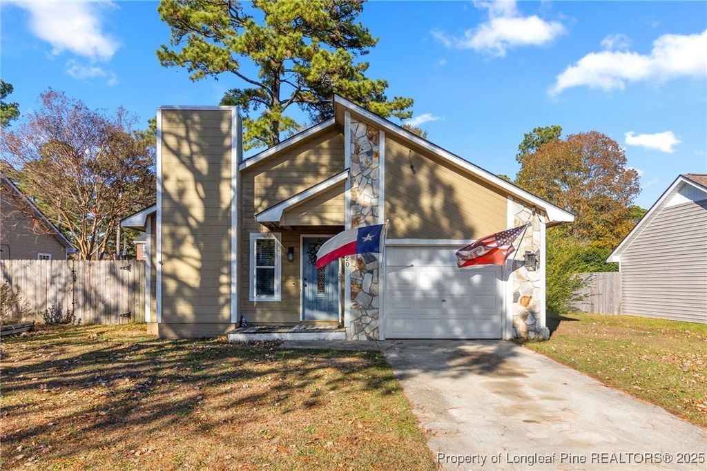 Photo of 5720 Pepperbush Drive, Fayetteville, NC 28304 (MLS # 753898)