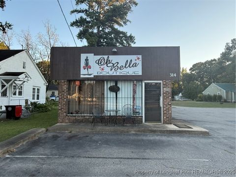 Tiny photo for 314 E 4th Avenue, Red Springs, NC 28377 (MLS # 751301)