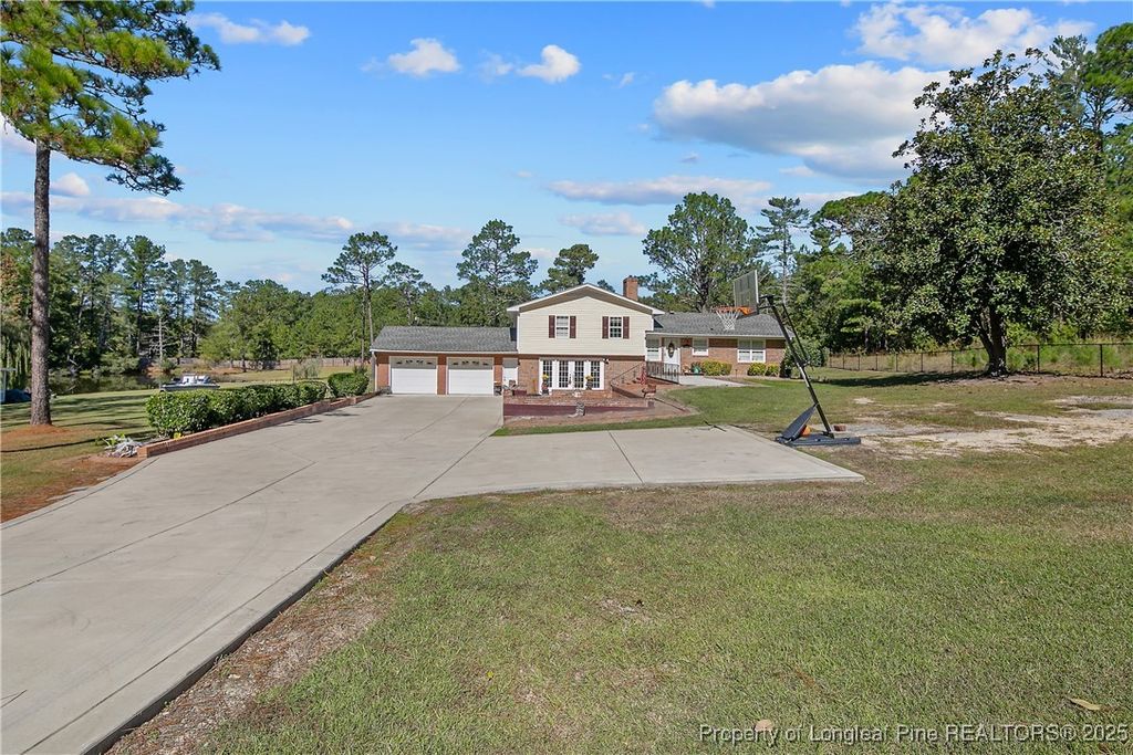 Photo of 330 Rachel Road, Fayetteville, NC 28311 (MLS # 752192)