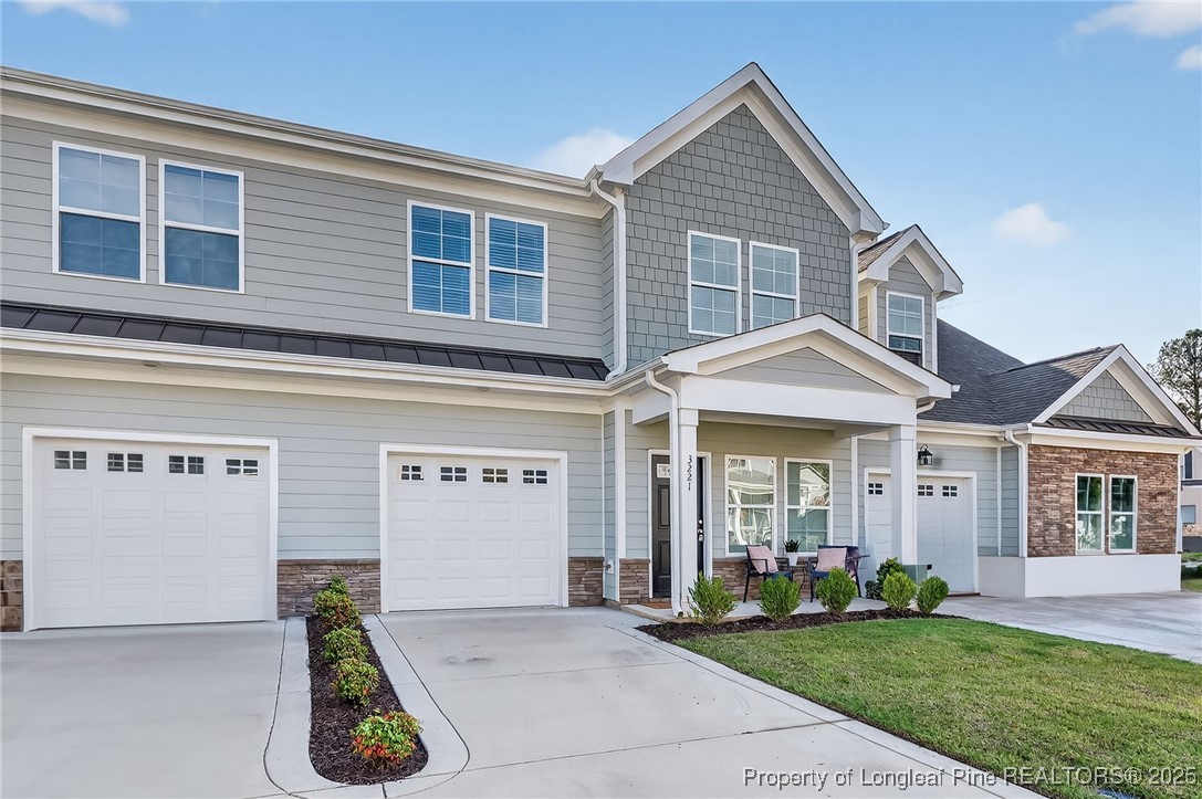 3221 Carnoustie Court