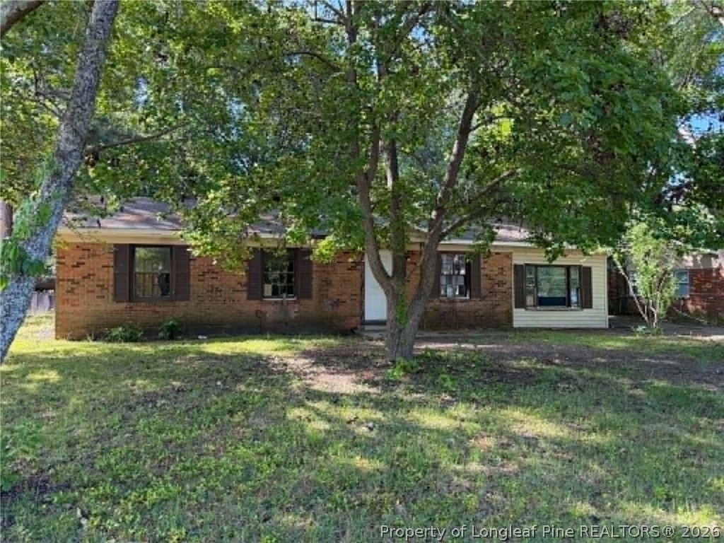 Photo of 6559 Amanda Circle, Fayetteville, NC 28304 (MLS # 762486)