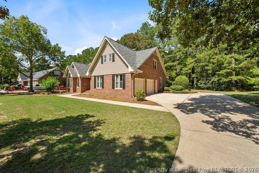 Photo of 887 Three Wood Drive, Fayetteville, NC 28312 (MLS # 767523)