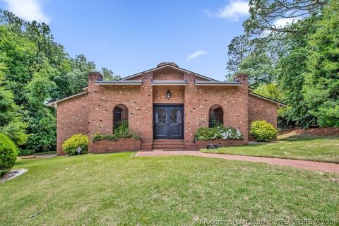 Photo of 1204 Longleaf Drive, Fayetteville, NC 28305 (MLS # 763451)