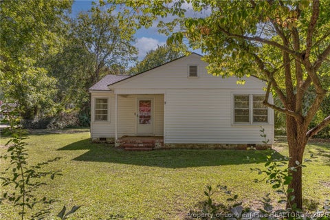 Tiny photo for 5101 Catalpa Road, Fayetteville, NC 28304 (MLS # 770617)
