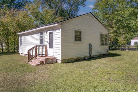 Tiny photo for 5101 Catalpa Road, Fayetteville, NC 28304 (MLS # 770617)