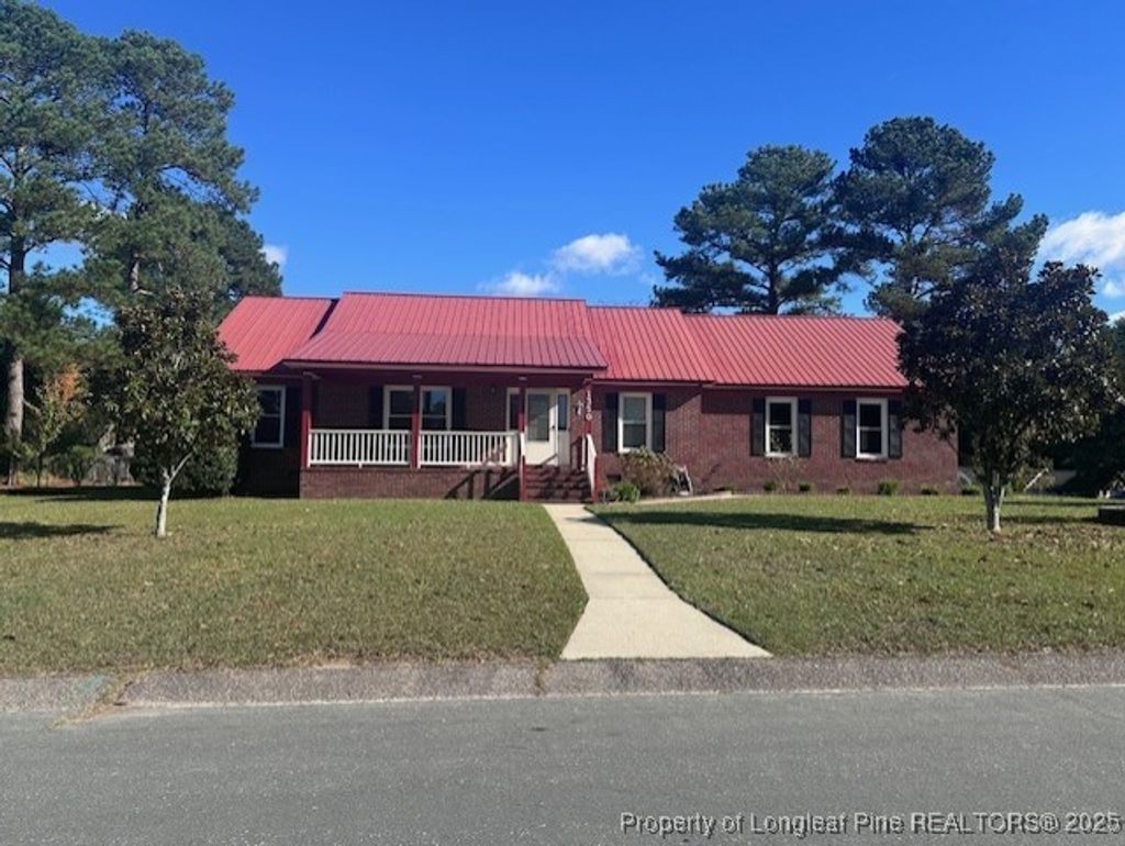 Photo of 1350 Butterwood Circle, Fayetteville, NC 28314 (MLS # 751846)
