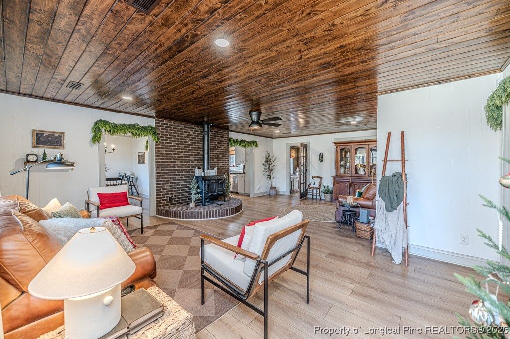 Photo of 179 Sunset Hills Drive, Robbins, NC 27325 (MLS # 755814)