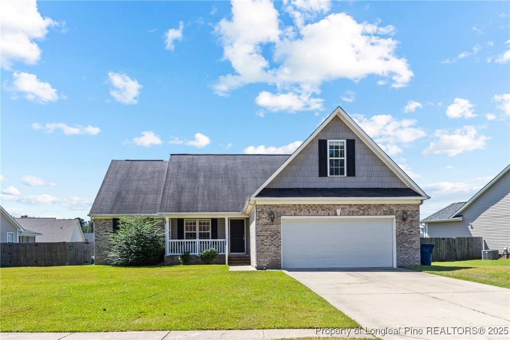 Photo of 190 Tidworth Court, Raeford, NC 28376 (MLS # 750537)