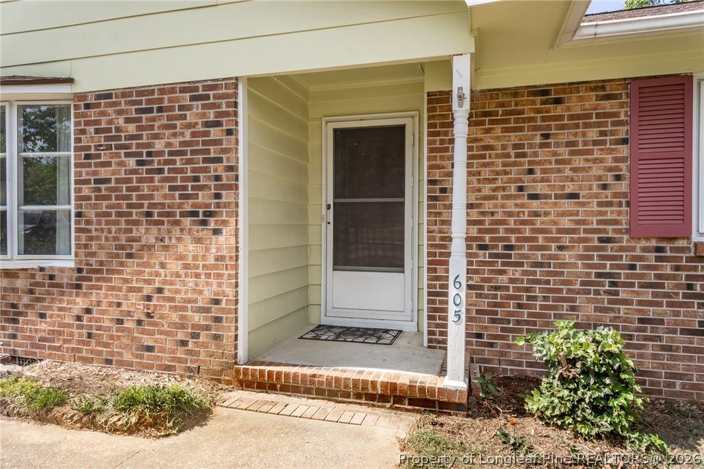 Photo of 605 Dandridge Drive, Fayetteville, NC 28303 (MLS # 763089)