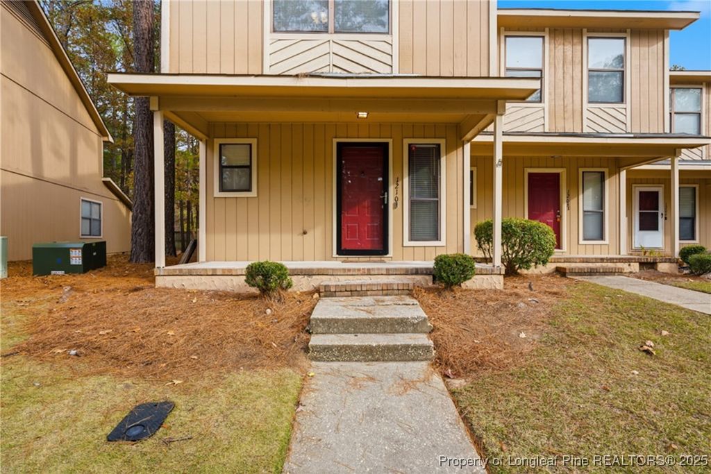 Photo of 1210 Huntsman Court, Fayetteville, NC 28303 (MLS # 753435)