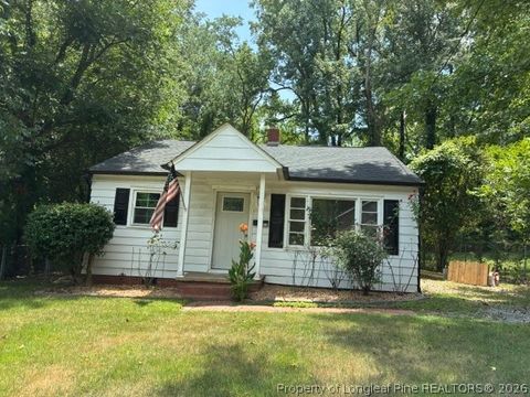 Photo of 210 Brookwood Avenue, Fayetteville, NC 28301 (MLS # 764560)