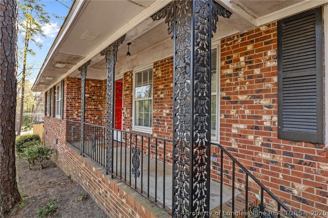 2125 Forest Hills Drive