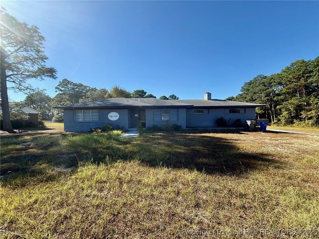Photo of 3840 Legion Road, Hope Mills, NC 28348 (MLS # 752256)