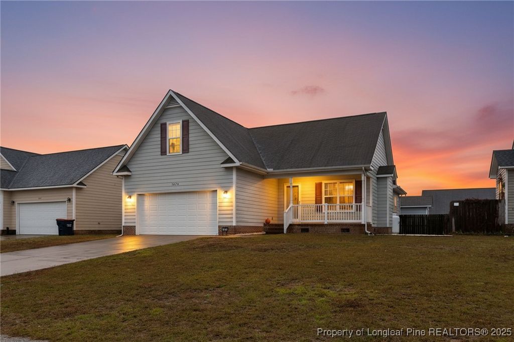 Photo of 1474 Avoncroft Drive, Fayetteville, NC 28306 (MLS # 752655)