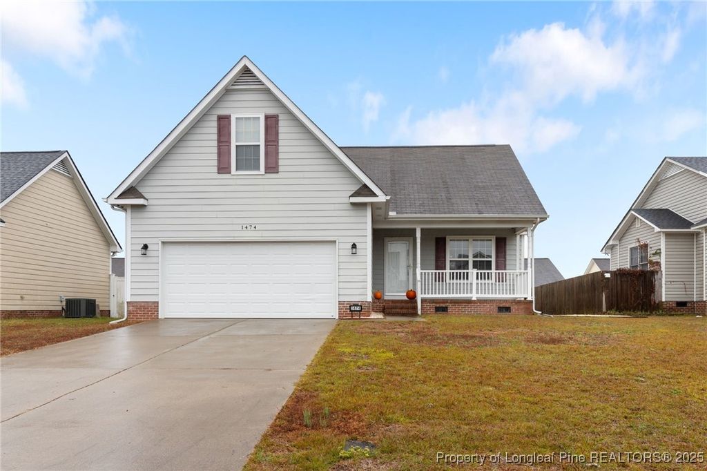 Photo of 1474 Avoncroft Drive, Fayetteville, NC 28306 (MLS # 752655)