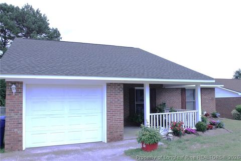 Photo of 1635 Winnabow Drive, Fayetteville, NC 28304 (MLS # 765076)