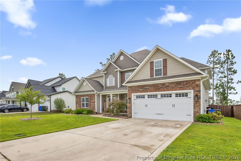 Photo of 2945 Cragburn Place, Fayetteville, NC 28306 (MLS # 766101)