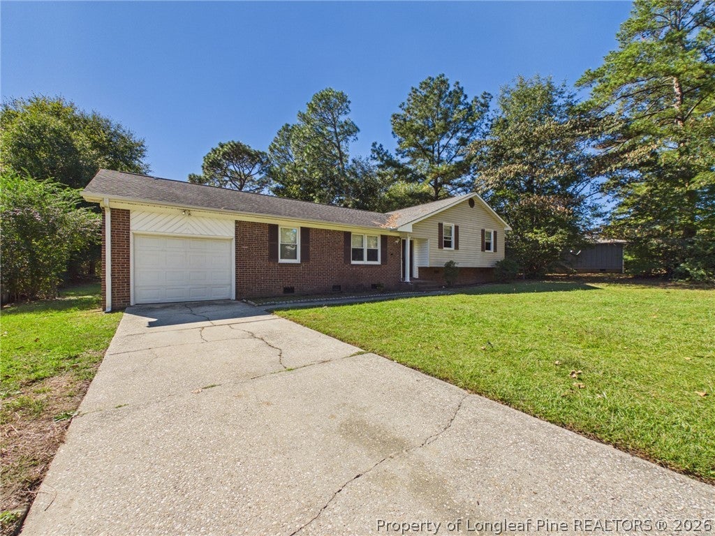Photo of 5702 Lochness Court, Fayetteville, NC 28304 (MLS # 771248)