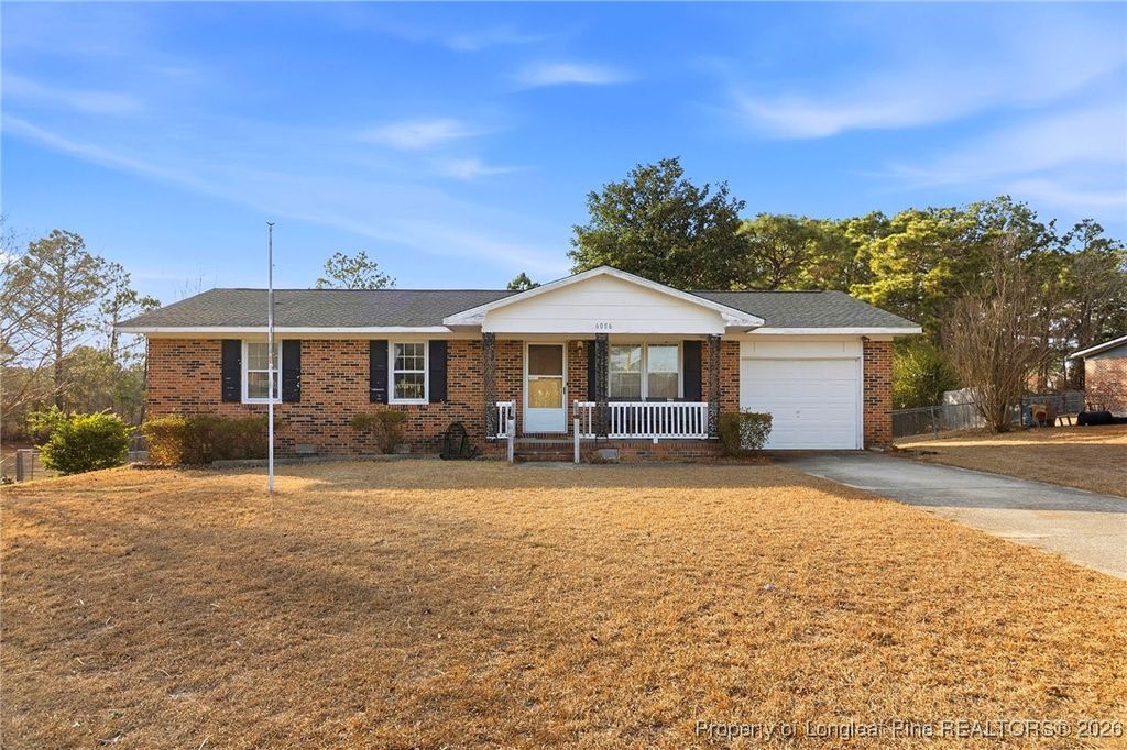Photo of 6086 Lexington Drive, Hope Mills, NC 28348 (MLS # 756357)