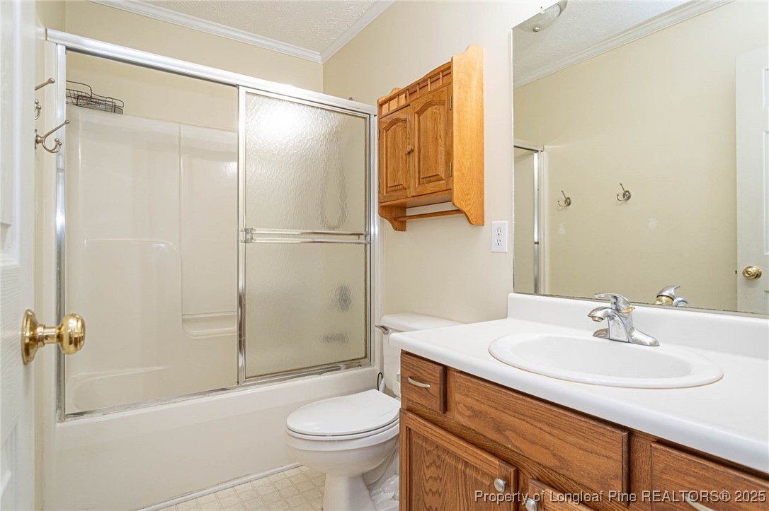 Hope Mills, North Carolina 28348, United States, 3 Bedrooms Bedrooms, ,3 BathroomsBathrooms,Residential,Active,212335