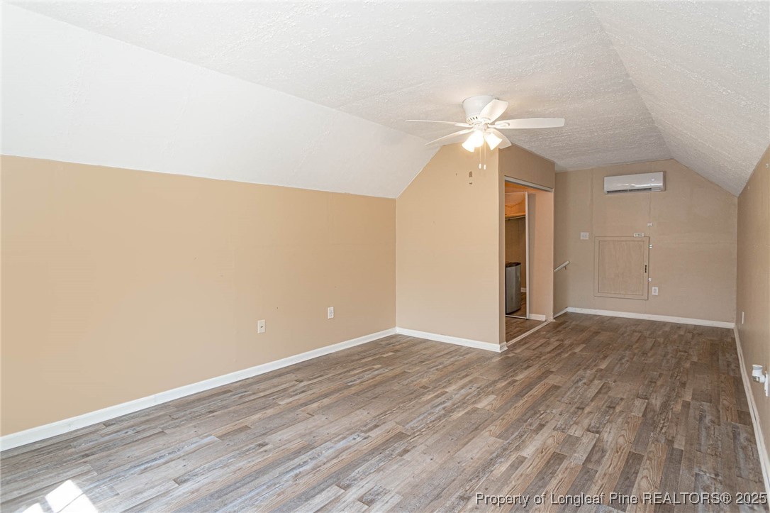 Hope Mills, North Carolina 28348, United States, 3 Bedrooms Bedrooms, ,3 BathroomsBathrooms,Residential,Active,212335