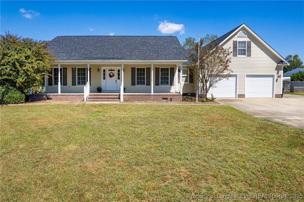 Photo of 5700 Trotter Court, Hope Mills, NC 28348 (MLS # 750523)