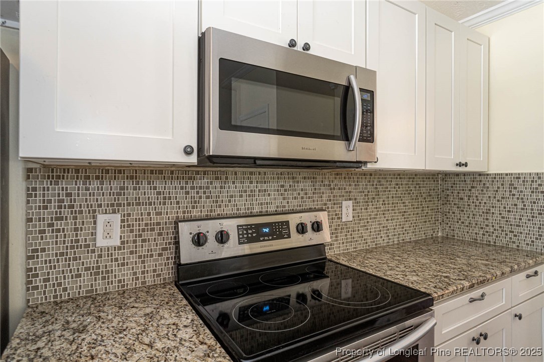 Hope Mills, North Carolina 28348, United States, 3 Bedrooms Bedrooms, ,3 BathroomsBathrooms,Residential,Active,212335