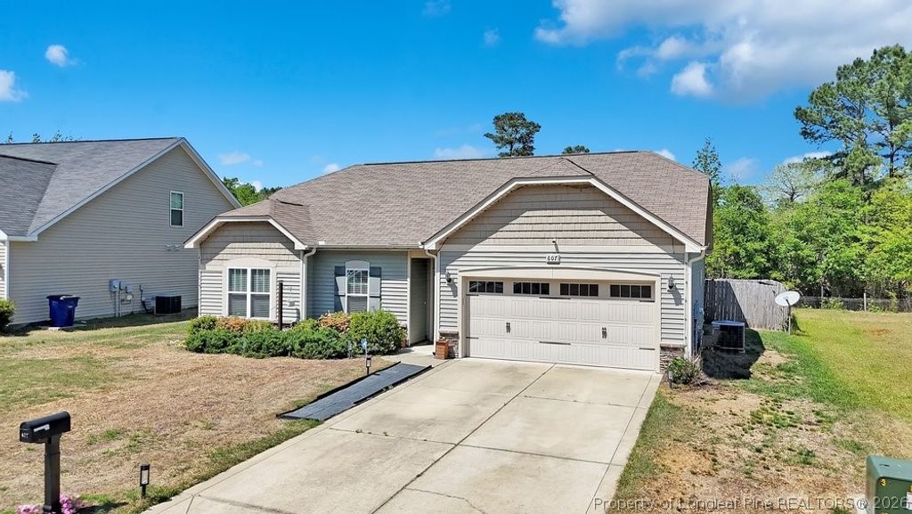 Photo of 607 Roanoke Drive, Raeford, NC 28376 (MLS # 761520)