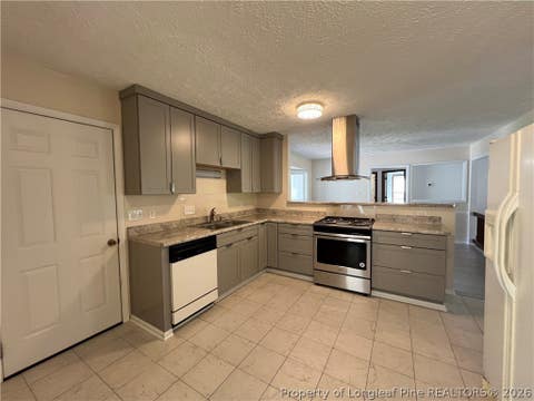 Tiny photo for 517 Andover Road, Fayetteville, NC 28311 (MLS # 767762)