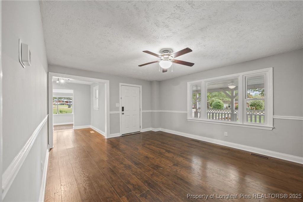 Photo of 5146 Ponderosa Drive, Fayetteville, NC 28304 (MLS # 751732)