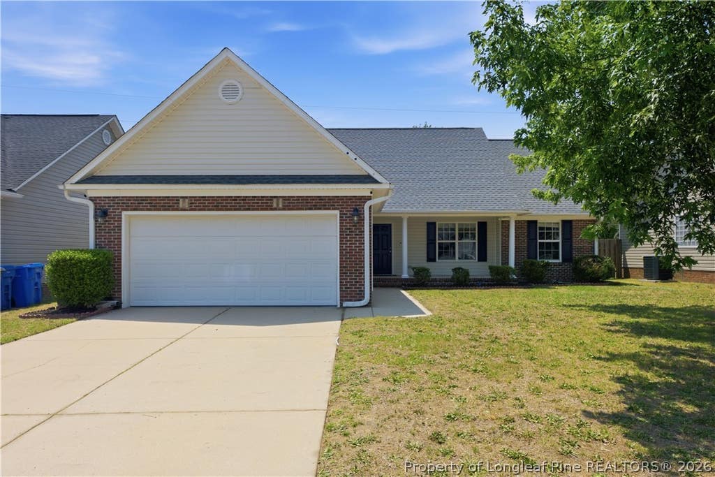 Photo of 2206 Foster Gwin Lane, Fayetteville, NC 28304 (MLS # 764385)