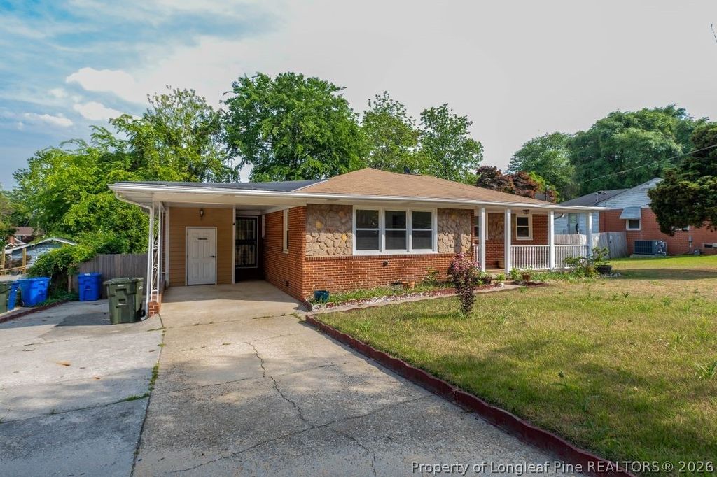 Photo of 1115 Faison Avenue, Fayetteville, NC 28304 (MLS # 760907)