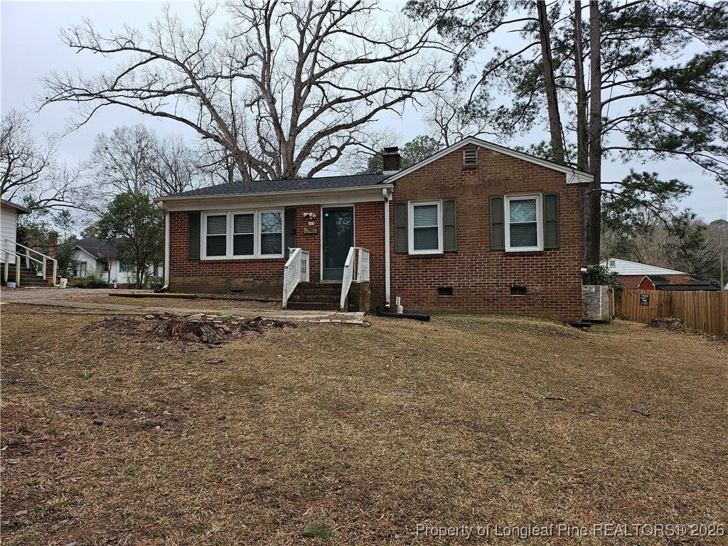 Photo of 609 N Steele Street, Sanford, NC 27330 (MLS # 756211)