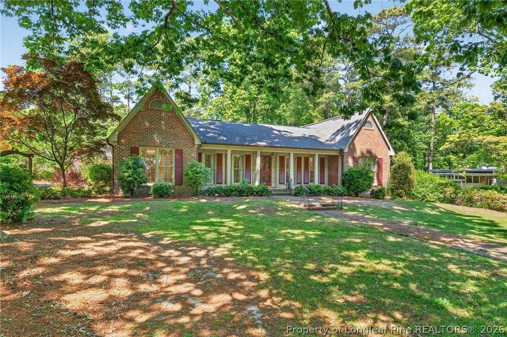 Photo of 608 Argyll Road, Fayetteville, NC 28303 (MLS # 761230)
