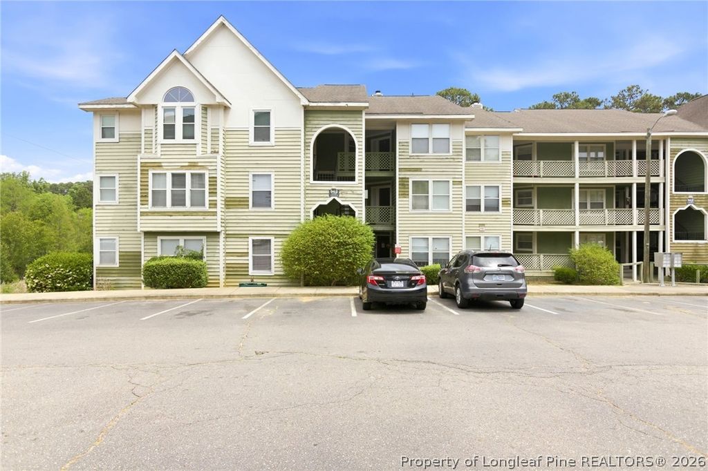 Photo of 962 Stewarts Creek Drive #1, Fayetteville, NC 28314 (MLS # 762207)