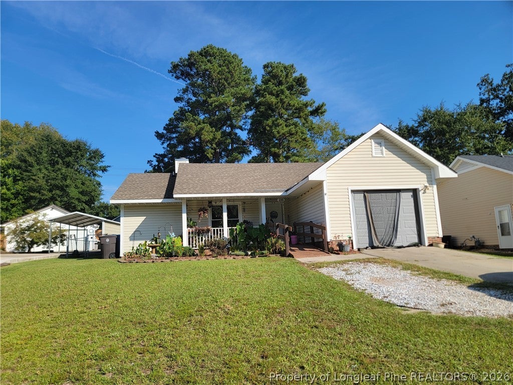 Photo of 2141 SKYVIEW Drive, Fayetteville, NC 28304 (MLS # 769725)