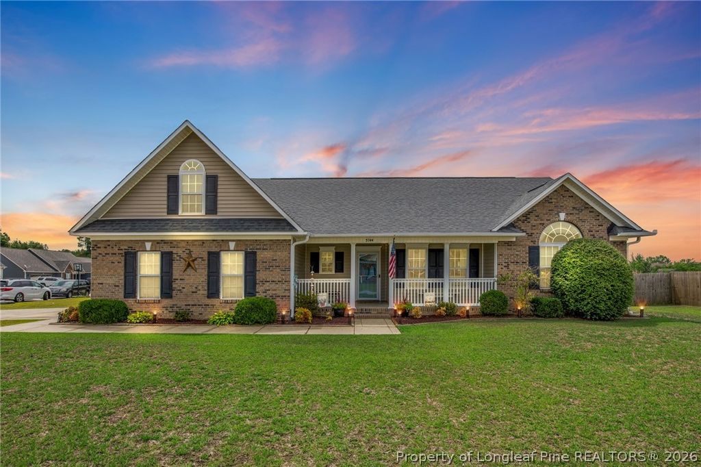 Photo of 5744 Azure Drive, Hope Mills, NC 28348 (MLS # 765927)