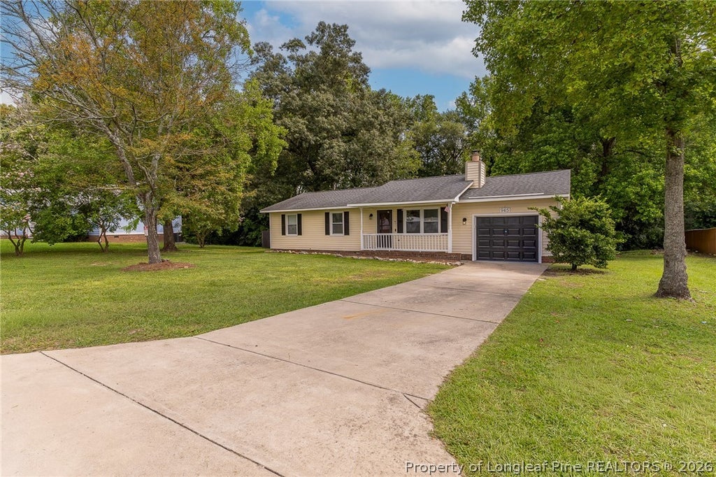 Photo of 945 Kennesaw Drive, Fayetteville, NC 28314 (MLS # 768473)