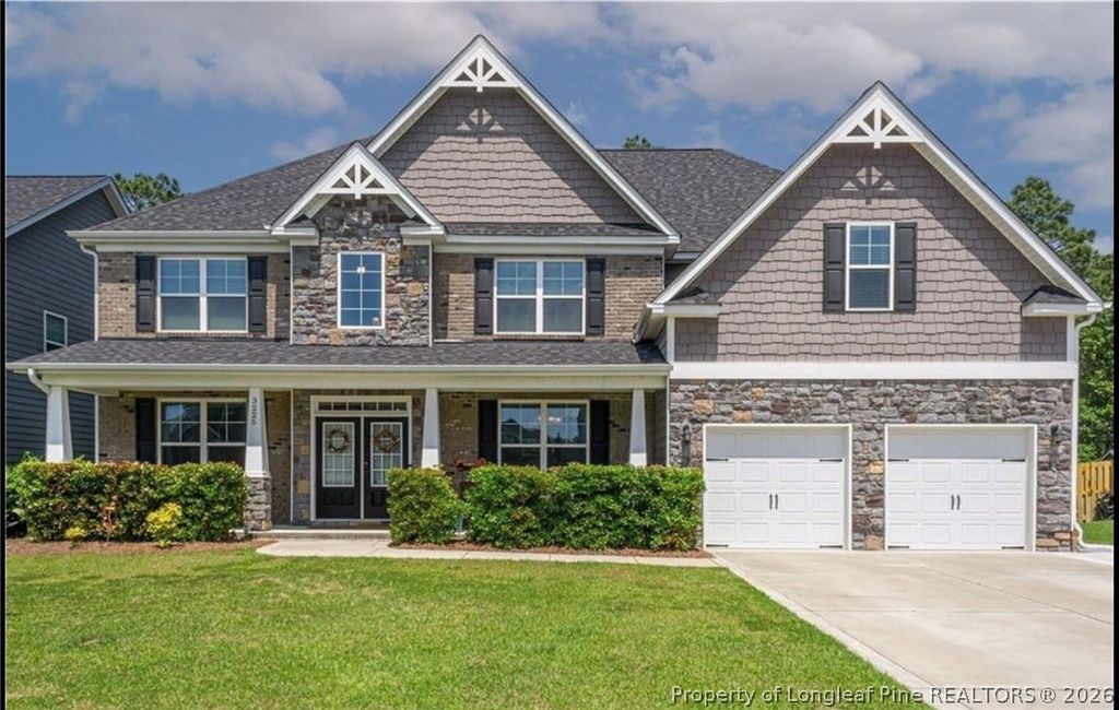 Photo of 3225 Cragburn Place, Fayetteville, NC 28306 (MLS # 757032)